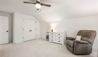 1004 Robin Haven Dr, Bentonville, AR 72712