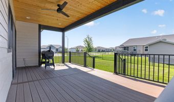 324 31st St SE, Altoona, IA 50009