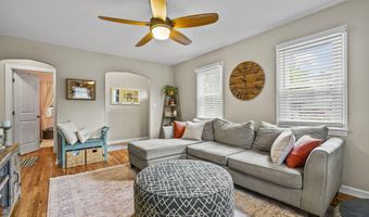 352 Leeward Ave, Beachwood, NJ 08722