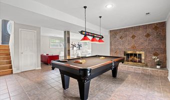 11400 DUNDEE Dr, Bowie, MD 20721