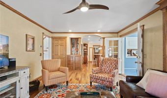 12581 Dover Dr, Apple Valley, MN 55124