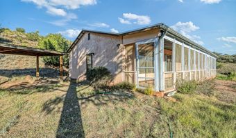 12 Hidden Valley Rd, Alpine, TX 79830