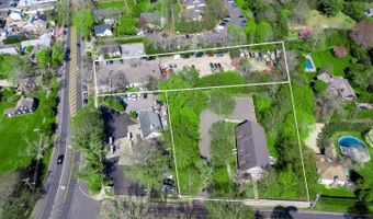 136 11 Main St. & Indian Wells Hwy, Amagansett, NY 11930