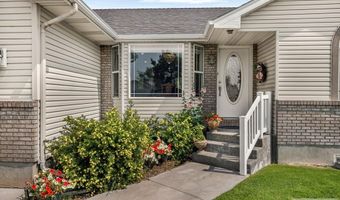 3864 E John Adams Pkwy, Ammon, ID 83406