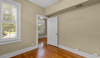 2068 Walton Way 201, Augusta, GA 30904