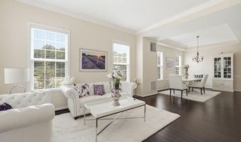 7311 A HAYFIELD Rd, Alexandria, VA 22315