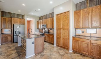 6922 S BLACK HILLS Way, Chandler, AZ 85249