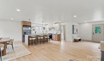 3937 Tamerlane Dr, Charlotte, NC 28205