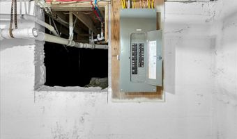 153 Cedar St, Belfast, ME 04915