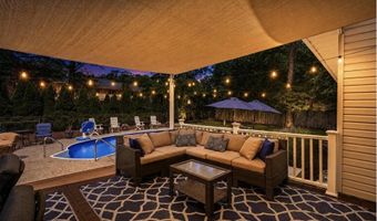482 CLIFTON Ave, Bayville, NJ 08721
