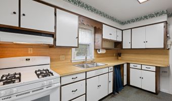 381 N Charles St, Adrian, MI 49221