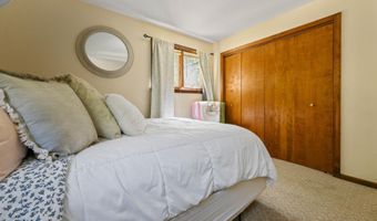 95 Noyes St, Bethlehem, NH 03574