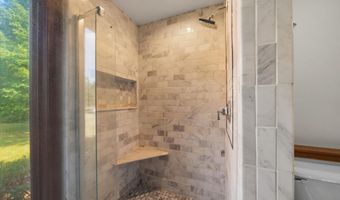 4055 Pontiac Trl, Ann Arbor, MI 48105