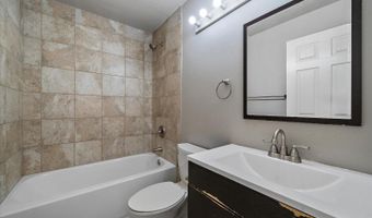 1043 Lilac Ct, Broomfield, CO 80020