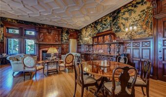 127 Harrison Ave 2, Newport, RI 02840