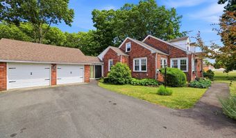 115 Poplar St, Agawam, MA 01030