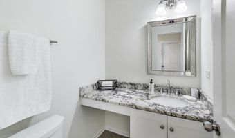 1912 N Coldspring Rd, Arlington Heights, IL 60004