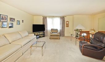 183 Paul Dr, Amherst, NY 14228