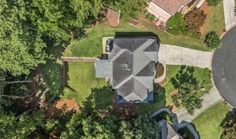 3095 Walnut Creek Dr, Alpharetta, GA 30005