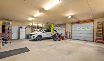 13033 Trinkus Ln, Bigfork, MT 59911