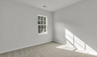 725 Lazy Elm Ln, Aberdeen, NC 28315