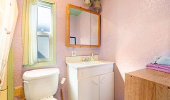 7080 THURSTON Rd 2, Springfield, OR 97478