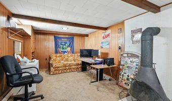 1624 Krumroy Rd, Akron, OH 44306