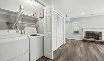 3911 COURTLAND Cir, Alexandria, VA 22305