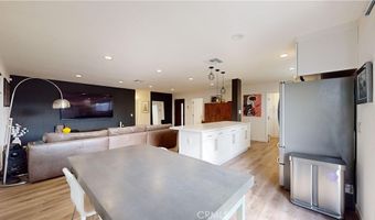 641 W 127th St, Los Angeles, CA 90044
