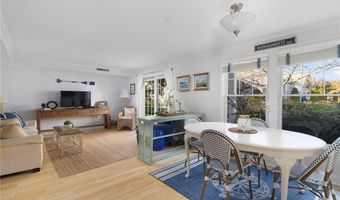 20 Narragansett Ave 905, Narragansett, RI 02882