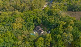 5681 Springhollow Ct, Avon, IN 46123