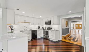 225 Mary Lamons Rd, Afton, TN 37616