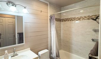 958 S Crossbow Ln 8, Anaheim, CA 92804