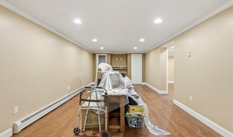 14 Fox Hollow Dr, Auburn, ME 04210