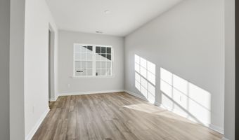 734 N Iron Hill St, Boiling Springs, SC 29316