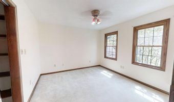 80 Hillcrest Estates Dr, Batesville, IN 47006