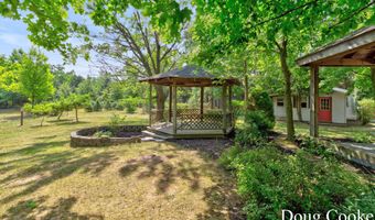 10574 88th Ave, Allendale, MI 49401