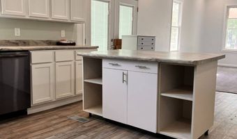 621 Emerson Ave, Alliance, NE 69301