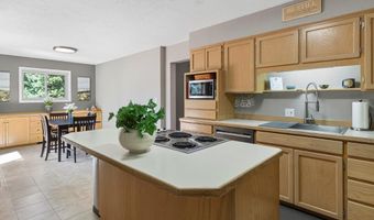 506 Lakeview Dr, Cascade, ID 83611