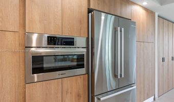 10281 W Bay Harbor Dr 402, Bay Harbor Islands, FL 33154