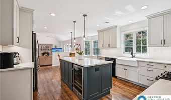 193 Wyndham Dr, Allentown, PA 18104