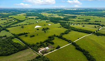 905 N 100 Rd, Baldwin City, KS 66006
