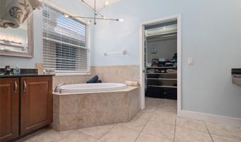 6416 GRENADA ISLAND Ave, Apollo Beach, FL 33572