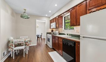 21 Deer Run Dr S, Barnegat, NJ 08005
