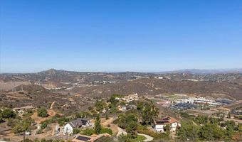 3035 Millar Ranch Rd, Spring Valley, CA 91978