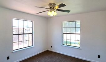 4244 Park Hill Dr, El Paso, TX 79902