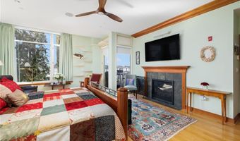 341 Thames St S-104, Bristol, RI 02809