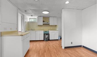 37 Pinewood Dr, North Providence, RI 02904