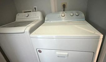 6641 CREEK POINT Way, Alexandria, VA 22315