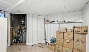 2708 E FEDERAL St, Baltimore, MD 21213